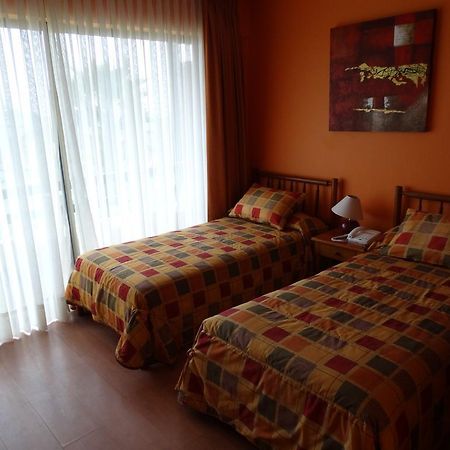 Hotel Y Cabanas Mar De Ensueno 拉塞雷纳 外观 照片
