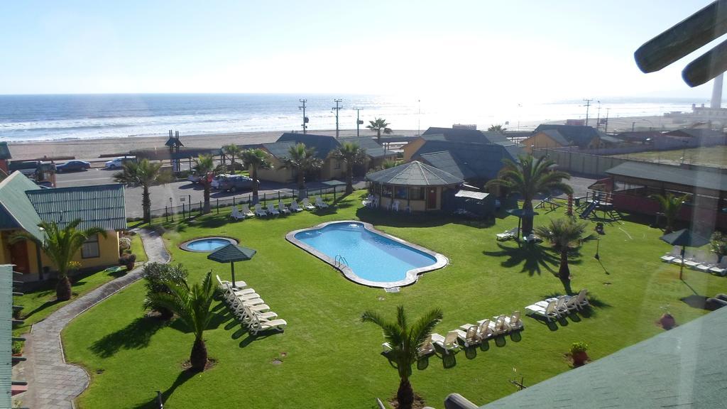 Hotel Y Cabanas Mar De Ensueno 拉塞雷纳 外观 照片