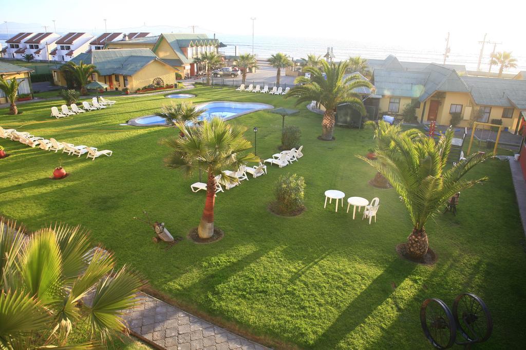 Hotel Y Cabanas Mar De Ensueno 拉塞雷纳 外观 照片