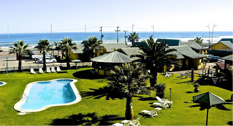 Hotel Y Cabanas Mar De Ensueno 拉塞雷纳 外观 照片