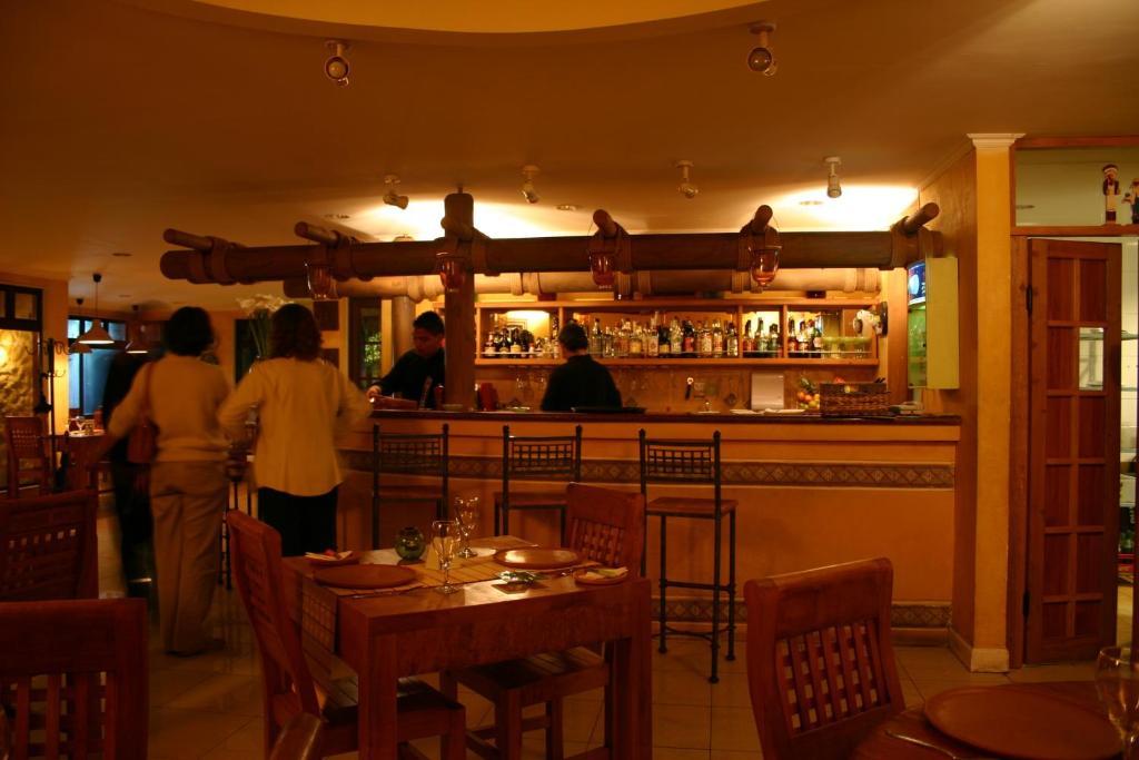 Hotel Y Cabanas Mar De Ensueno 拉塞雷纳 外观 照片