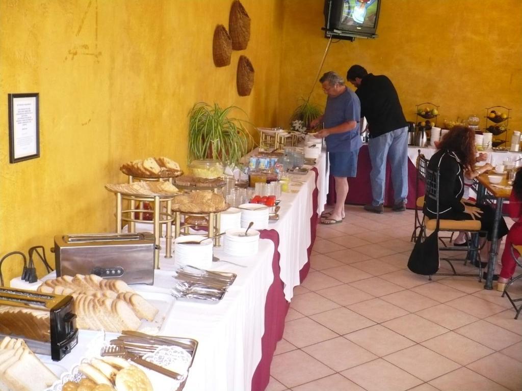 Hotel Y Cabanas Mar De Ensueno 拉塞雷纳 外观 照片