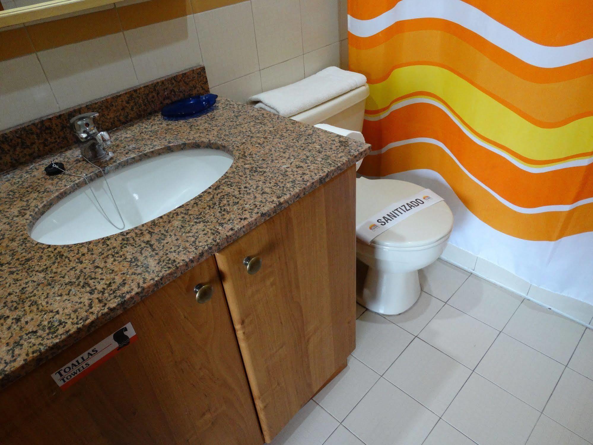 Hotel Y Cabanas Mar De Ensueno 拉塞雷纳 外观 照片
