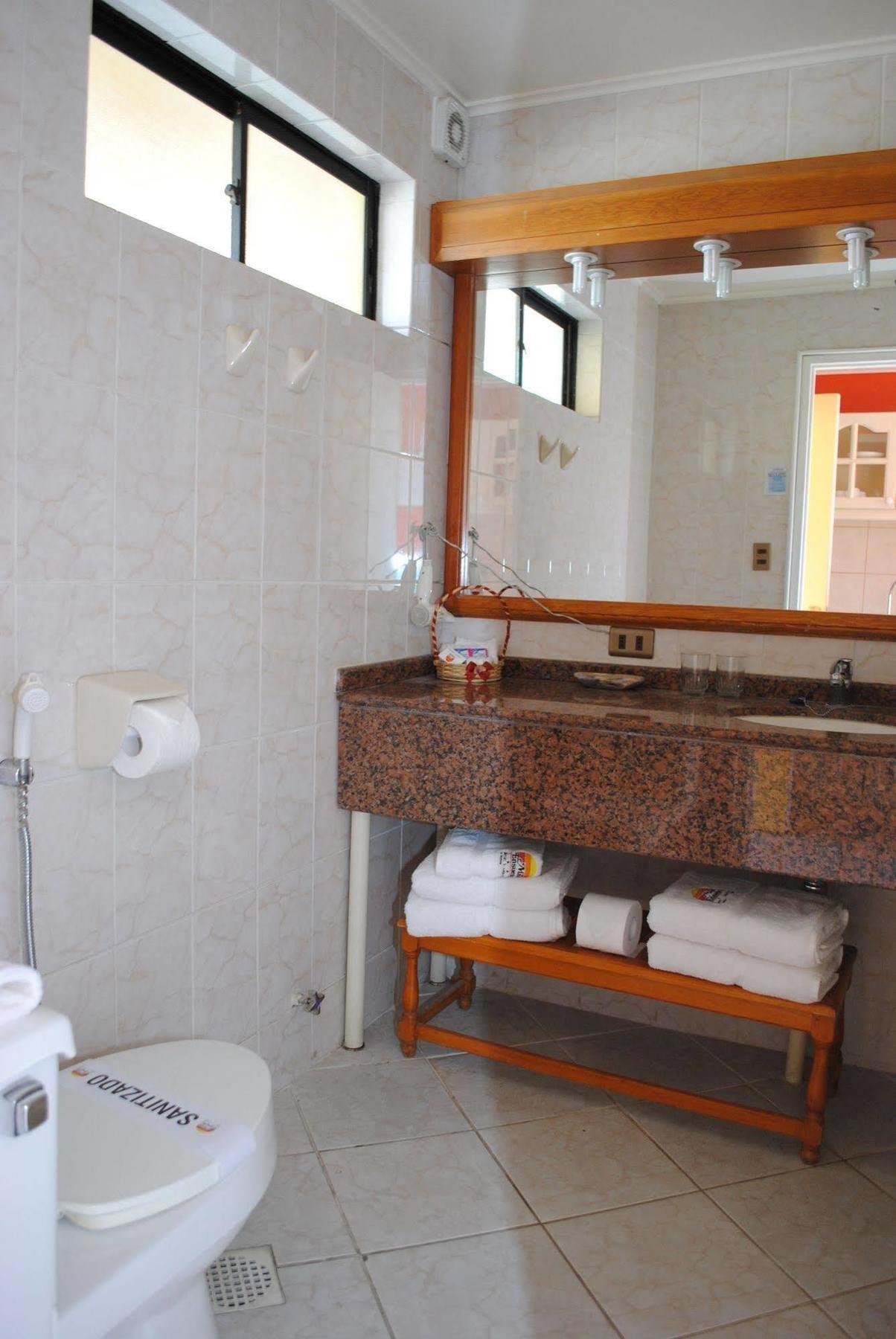 Hotel Y Cabanas Mar De Ensueno 拉塞雷纳 外观 照片