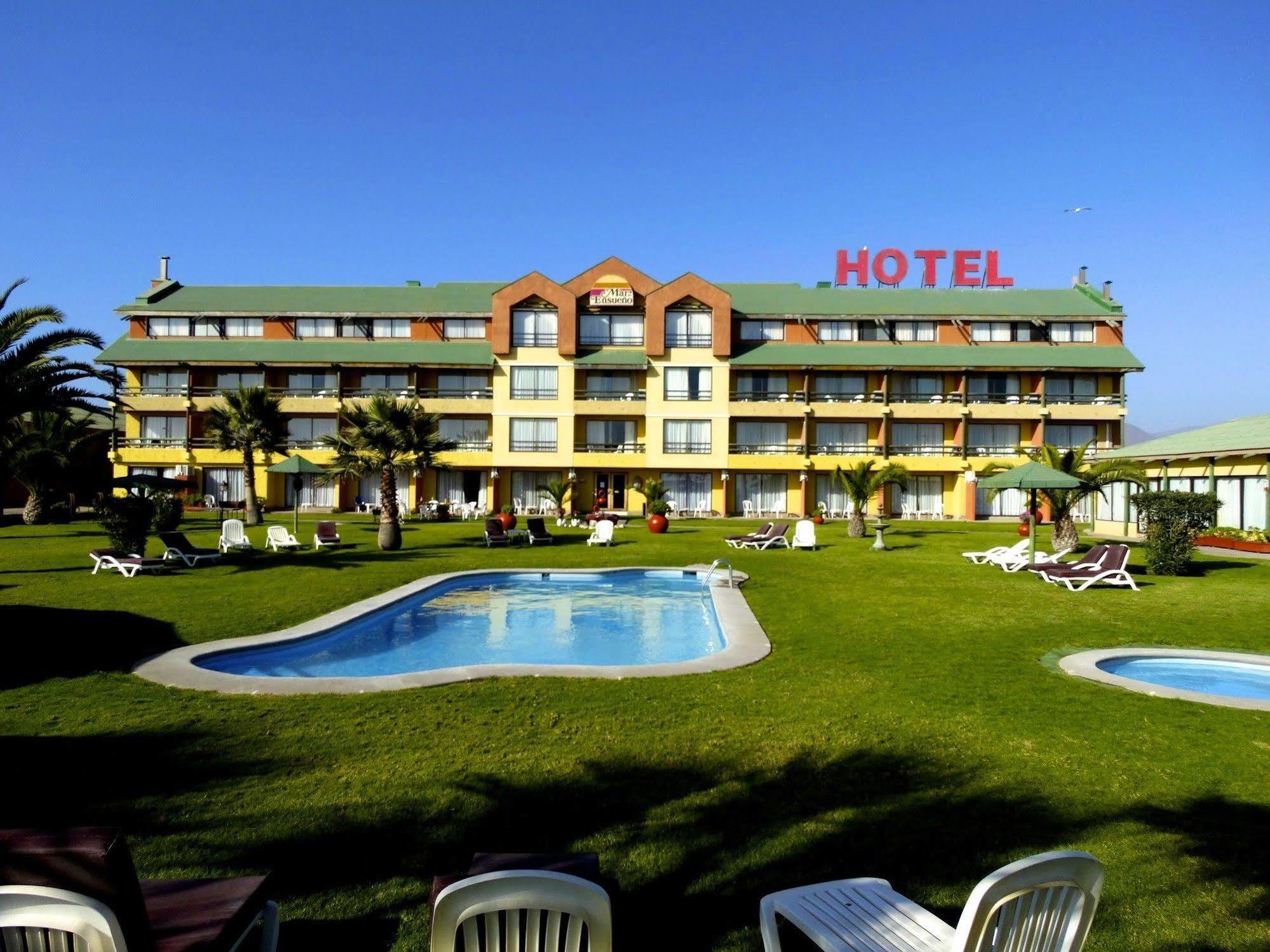 Hotel Y Cabanas Mar De Ensueno 拉塞雷纳 外观 照片
