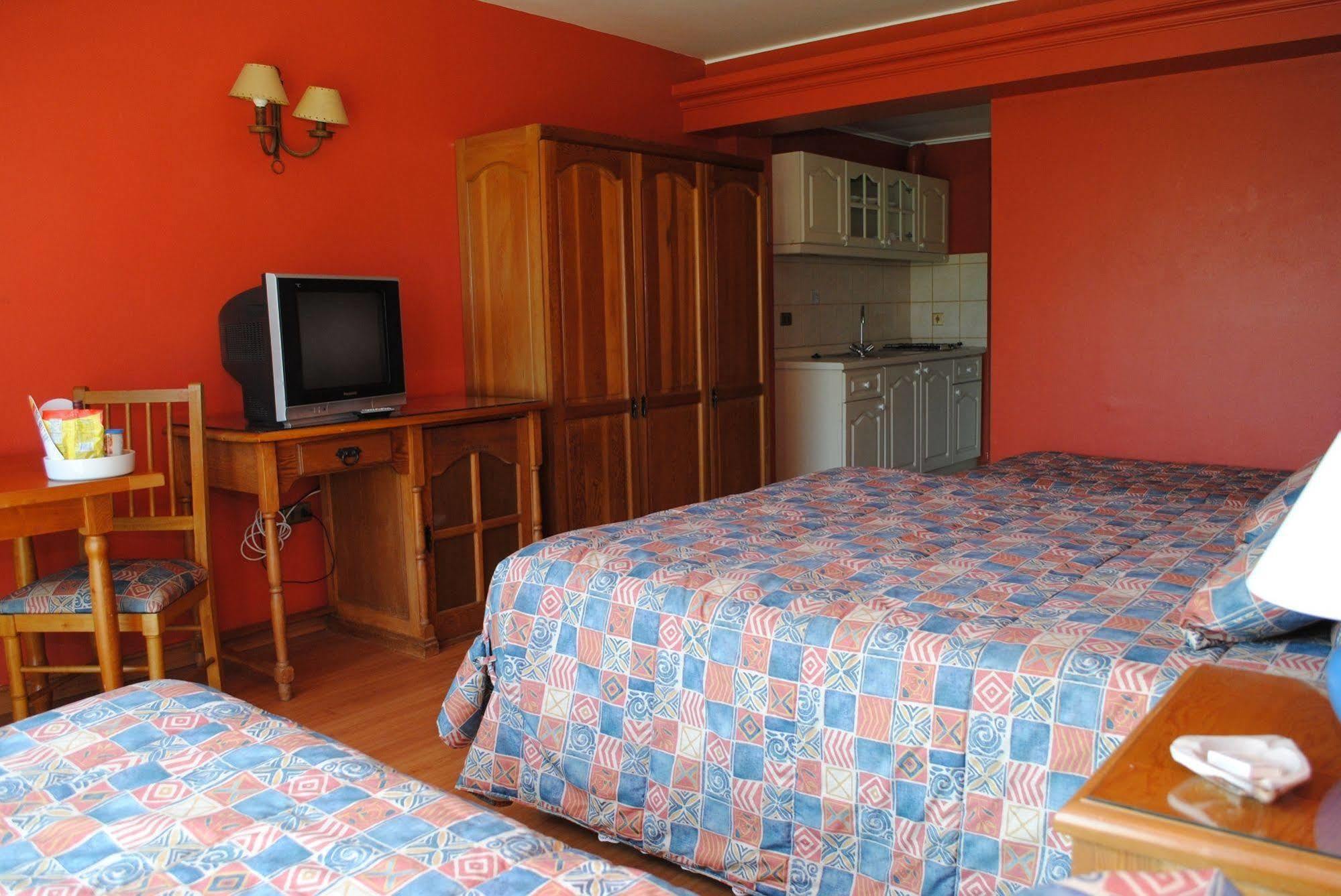 Hotel Y Cabanas Mar De Ensueno 拉塞雷纳 外观 照片